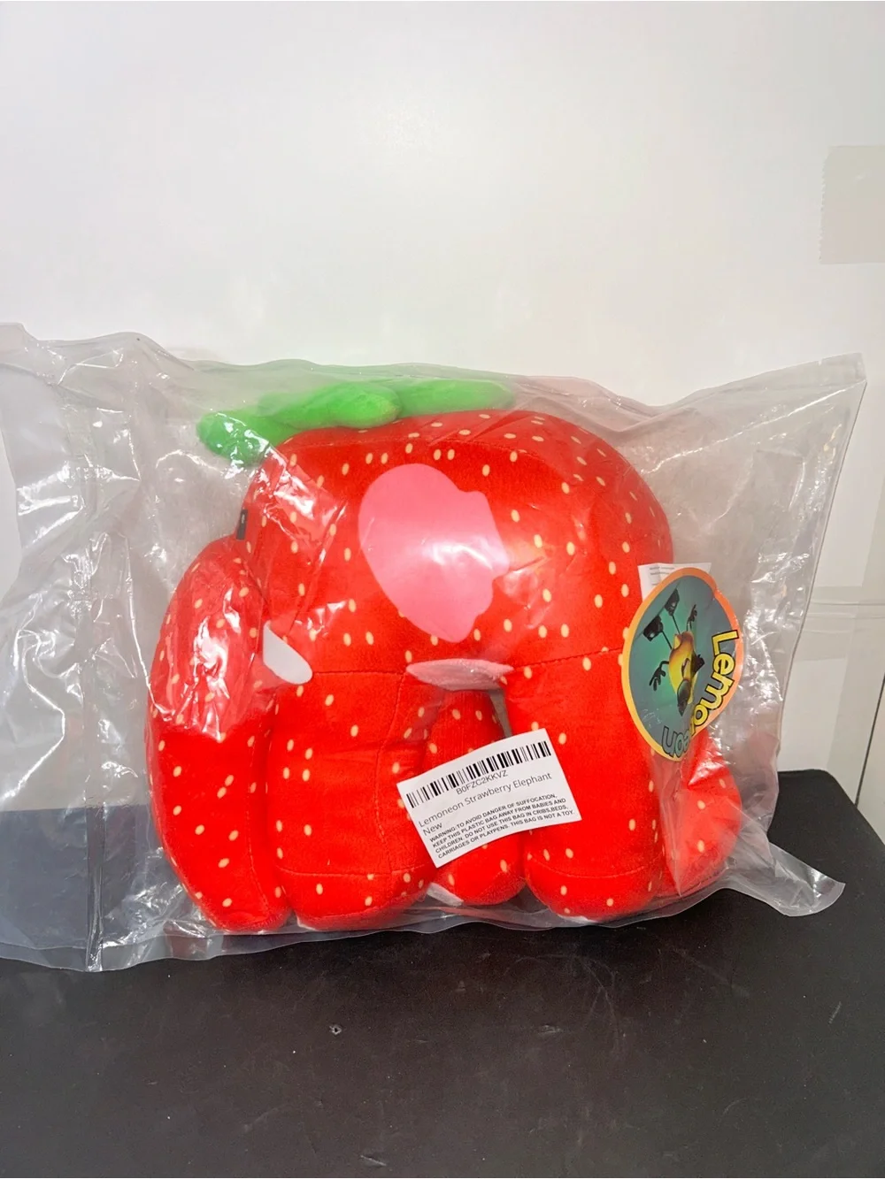 Italian brain, rot, -strawberry Elephant Plush Toy - Red